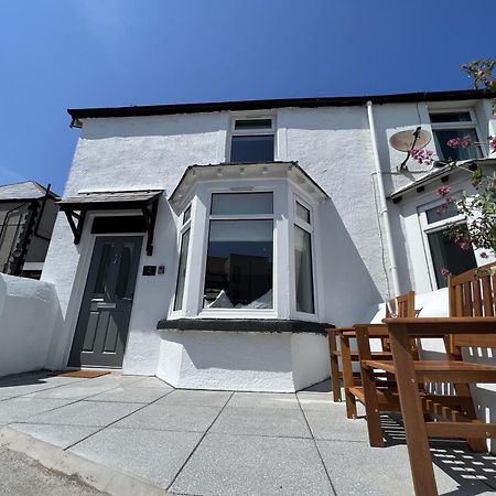 2 Edward Street Βίλα Λαντούντνο Εξωτερικό φωτογραφία
